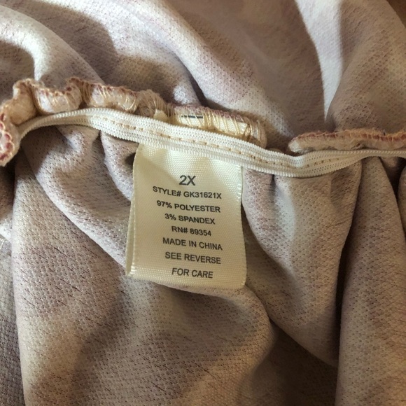 $6❤️Bundled Madison + Hudson Shirt - Picture 5 of 6